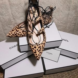 Vince Camuto Flats